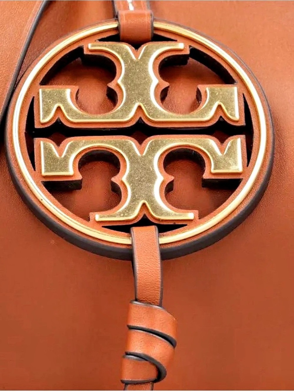 Tory Burch Miller Leather Hobo Bag with Metal Logo Tassel Accent EUC - Picture 8 of 12